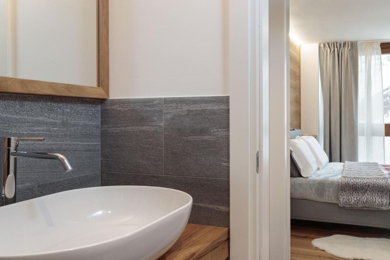 Hellochalet - The One - Garage, Bootdryer, Home Theatre With Subwoofer, Netflix, Hydromassage Turkish Bath เบรยล์-แชร์วิเนีย ภายนอก รูปภาพ